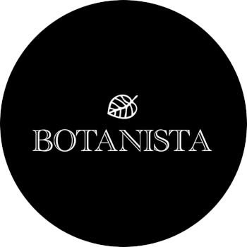 Botanista, kokedama, fluid art, terrarium and floristry teacher